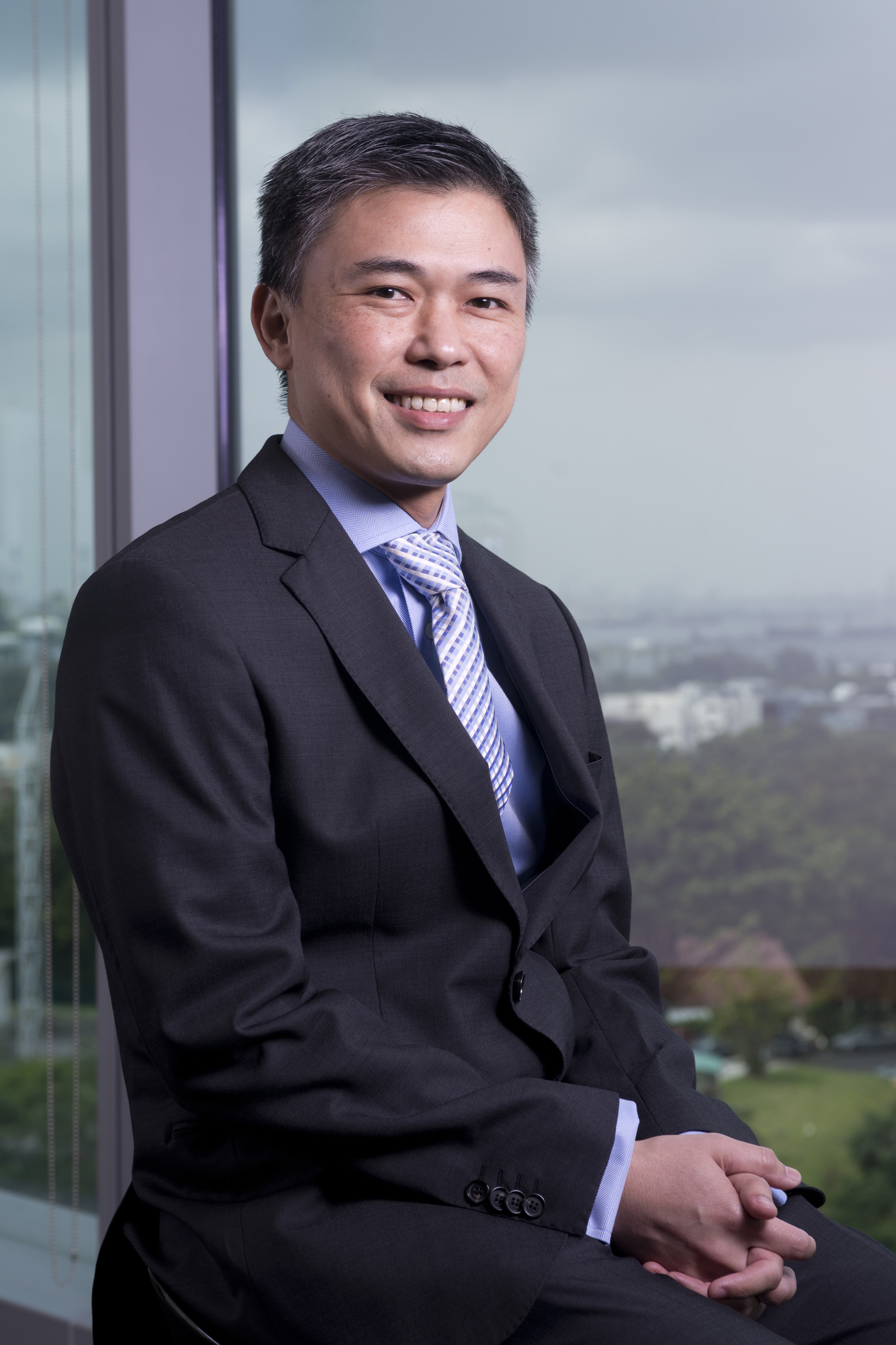 Photo of Adj A/Prof Lim Toon Wei