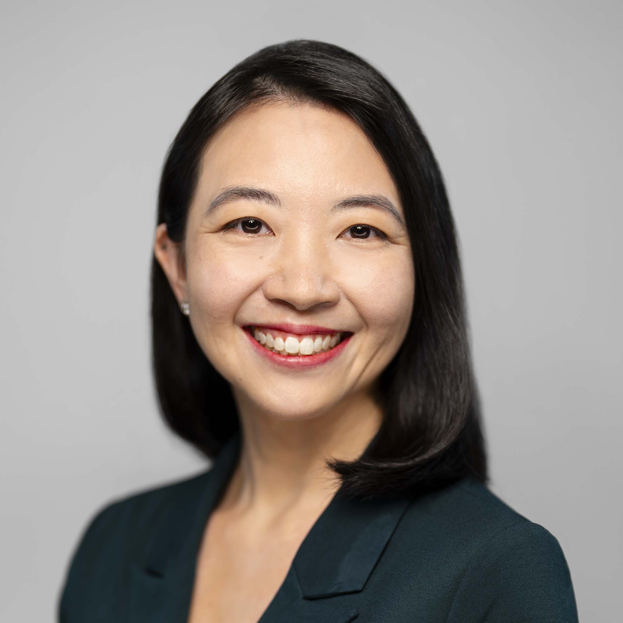 Dr Emily Guo