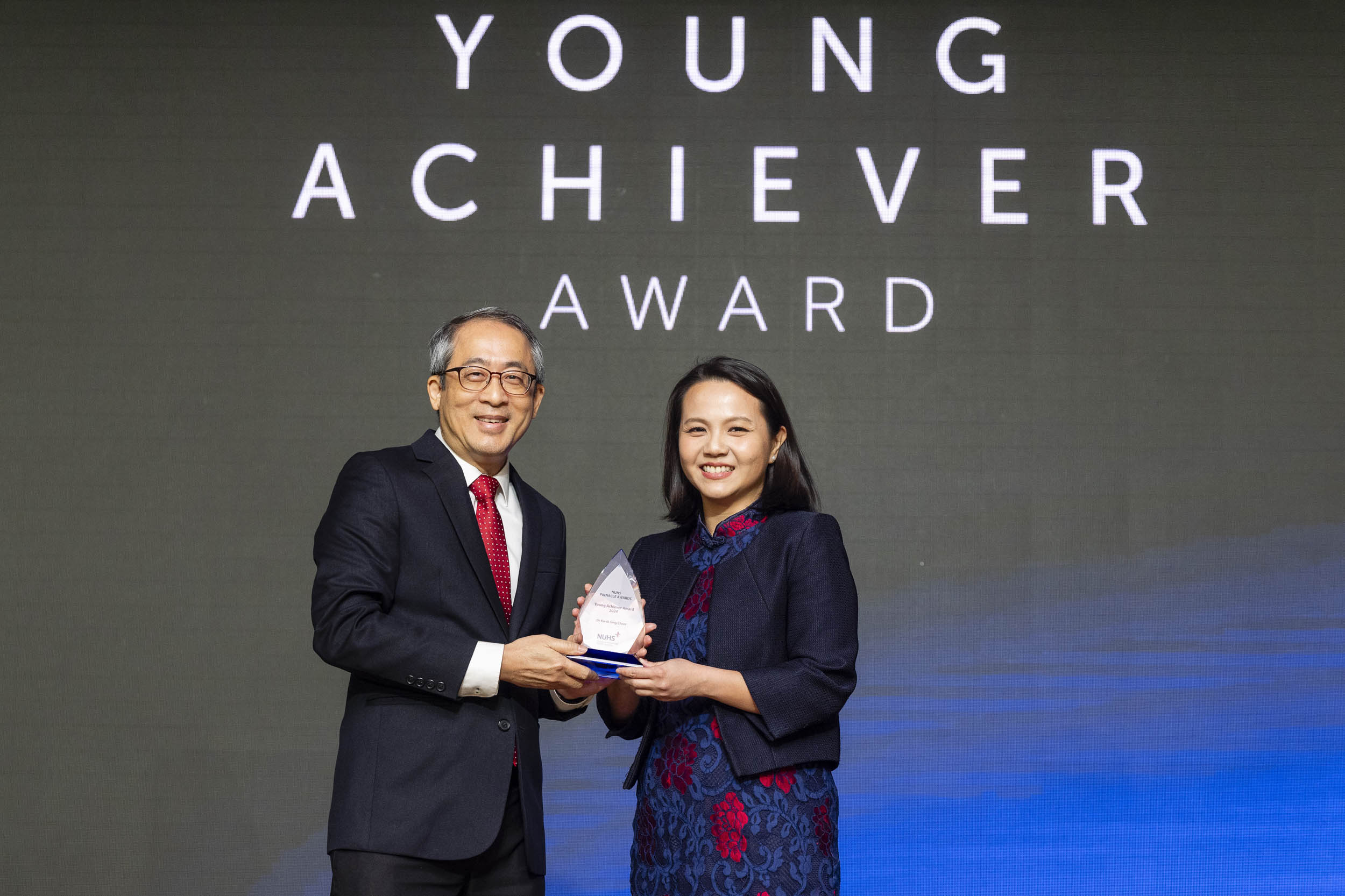 NUHS Pinnacle Awards 2025 - Young Achiever Award - Dr Kwek Sing Cheer