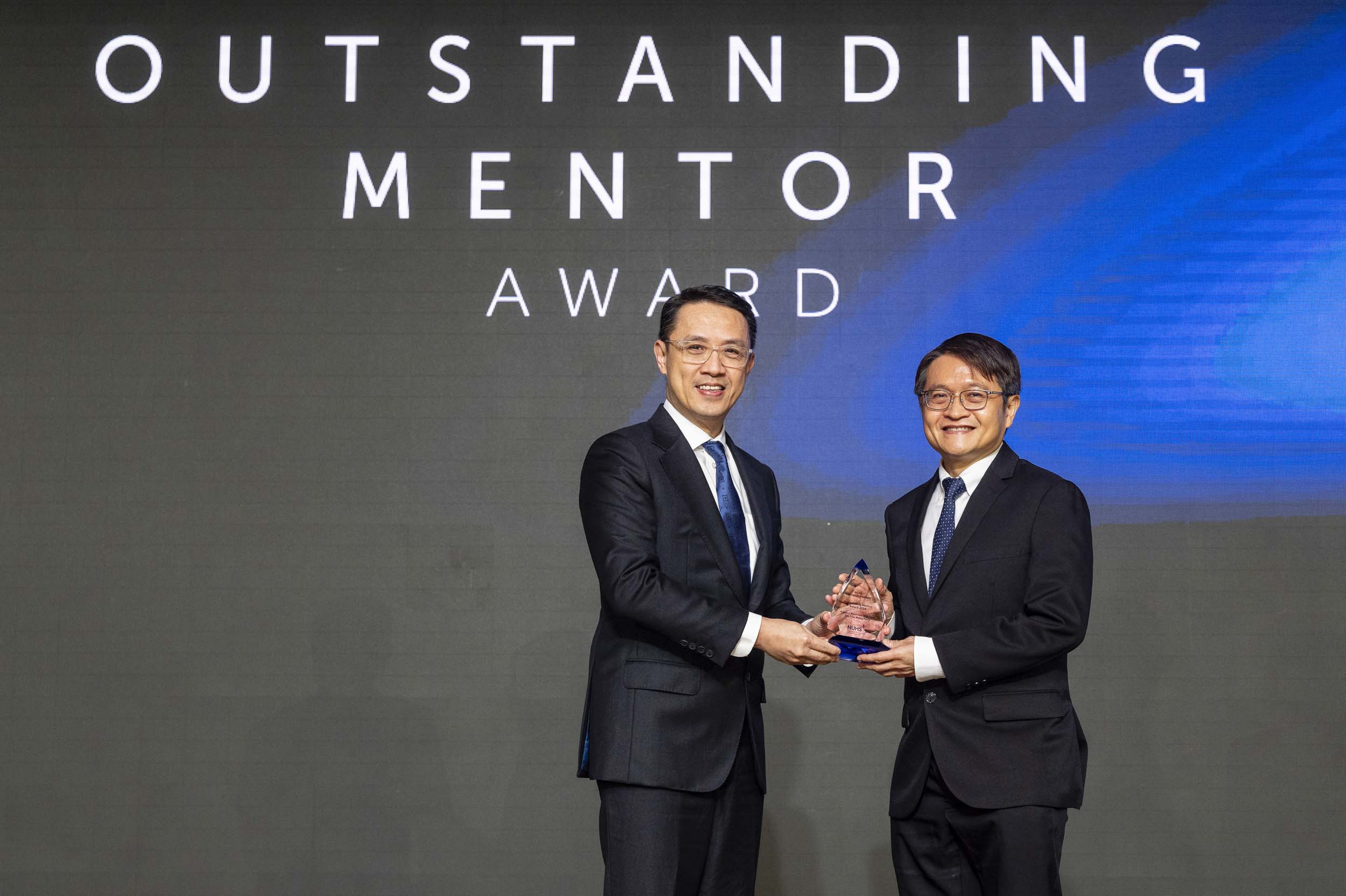 NUHS Pinnalce Awards 2025 - Outstanding Mentor Award - Adj A/Prof Perry Lau