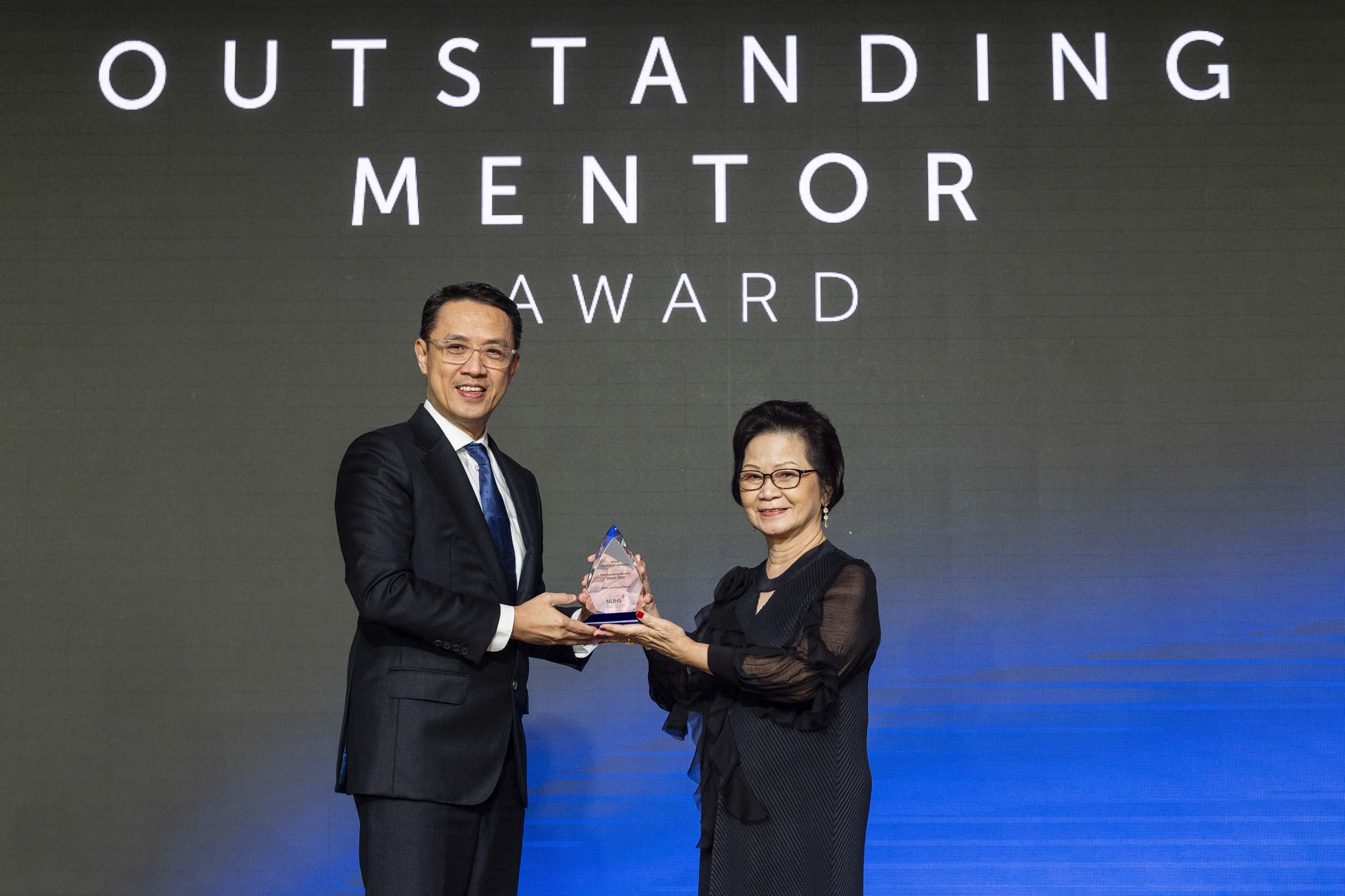 NUHS Pinnalce Awards 2025 - Outstanding Mentor Award - Mdm Lee Heng Pheng